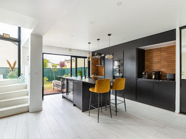 Maison vente à Saint-Germain-en-Laye, Croissy-sur-seine