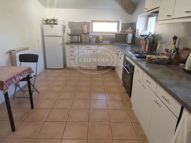 Maison vente à Narbonne, Ornaisons