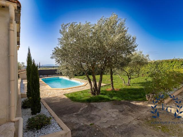 Maison vente à Brignoles, Tavernes