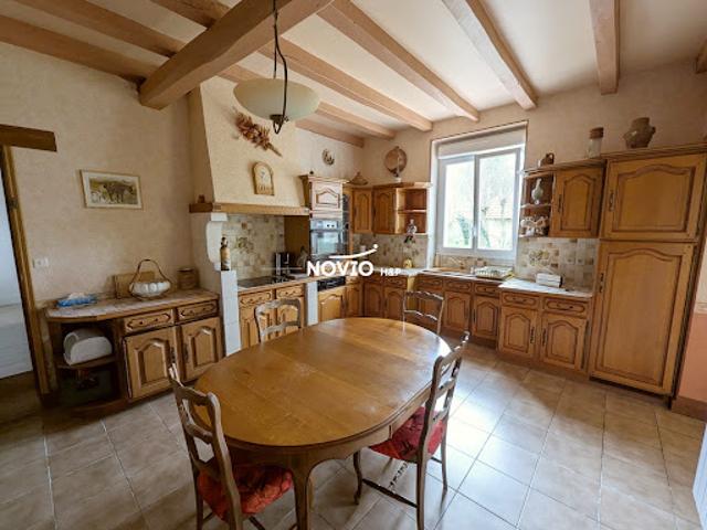 Maison vente à Châtellerault, Saint-genest-d'ambière