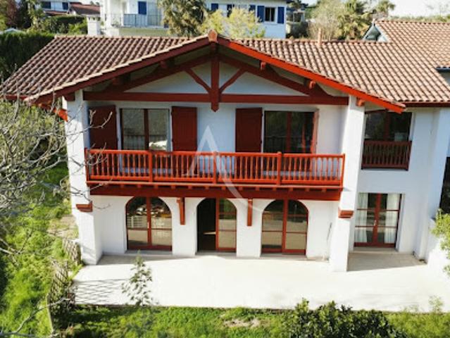 Maison vente à Lapurdi, Ciboure