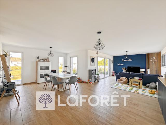 Maison vente à Saintes, Rouffiac