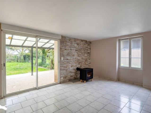 Maison vente à Confolens, Fouqueure