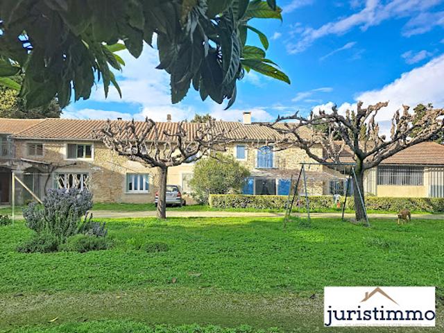 Ferme vente à Carpentras, Camaret-sur-aigues
