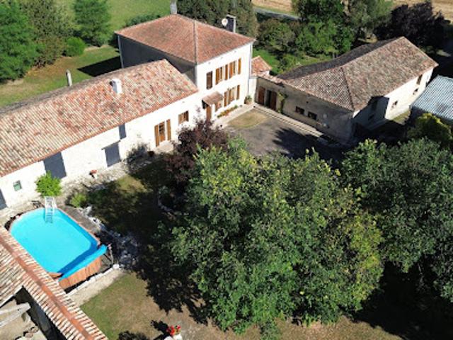 Maison vente à Villebois-Lavalette, Charente