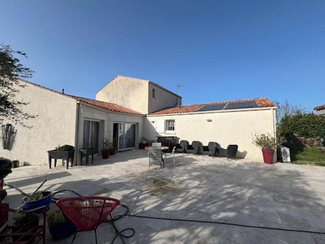 Maison vente à Le Champ de la Biardière, Chantemerle-sur-la-Soie
