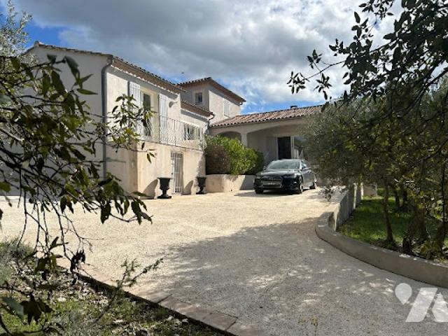 Maison vente à Apt, Saint-saturnin-lès-apt