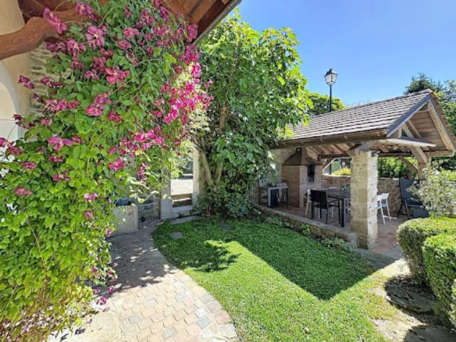 Maison vente à Saint-Julien-en-Genevois, Cernex
