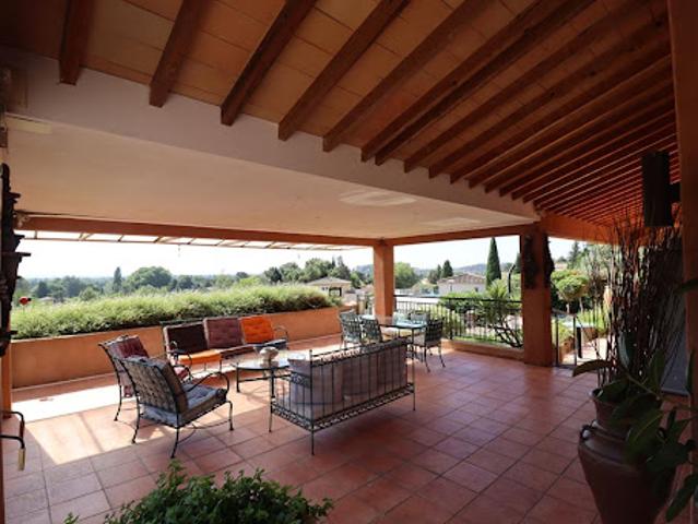 Maison vente à Nîmes, Villeneuve-lès-avignon