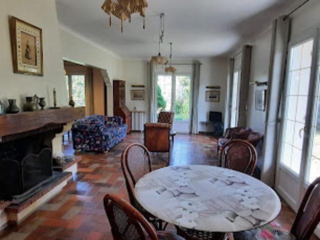 Maison vente à Bordeaux, Léognan