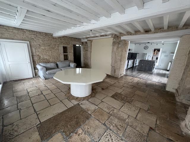Maison vente à Montbard