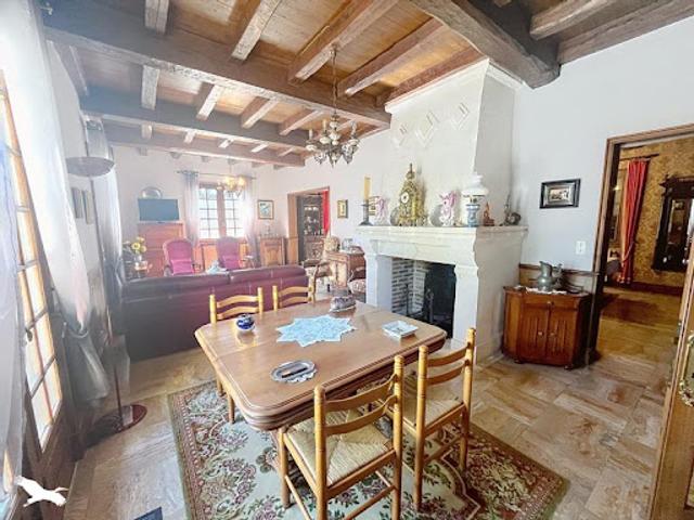 Maison vente à Nontron, Thiviers