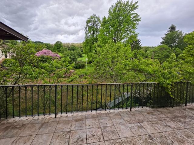 Maison vente à Lons-le-Saunier, Bourgogne-Franche-Comté
