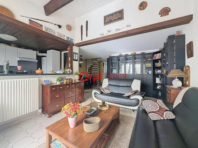 Maison vente à Évry, Petit-bourg