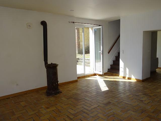 Maison vente à Nogent-le-Rotrou, Charbonnières