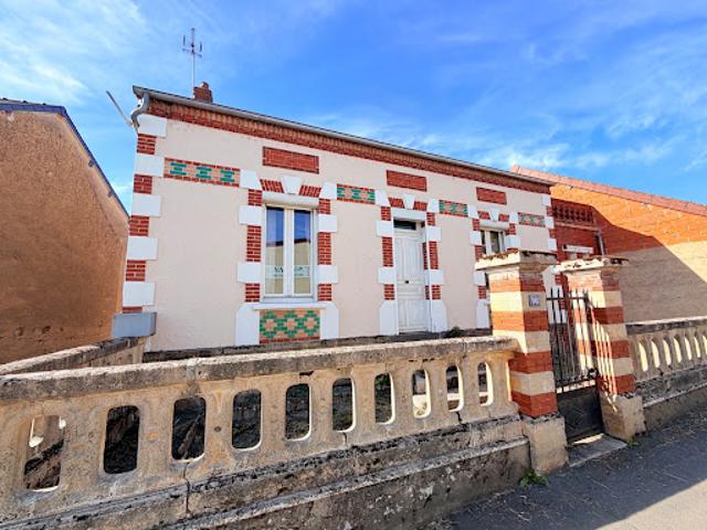 Maison vente à La Croix, Issy-l'Évêque