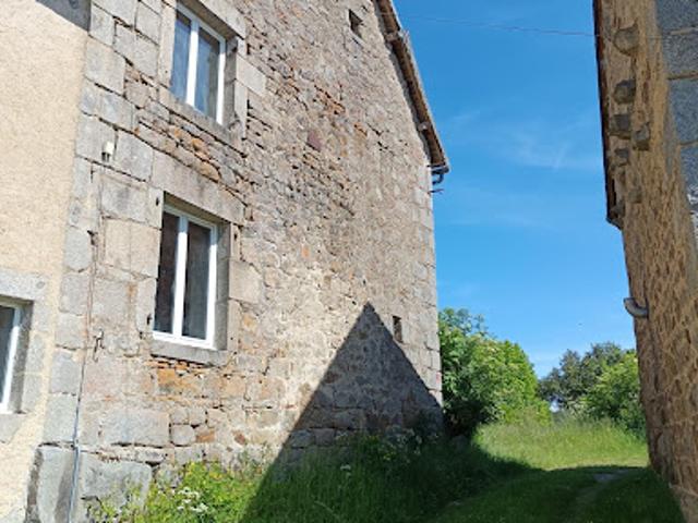 Maison vente à Aubusson, Magnat-l'etrange
