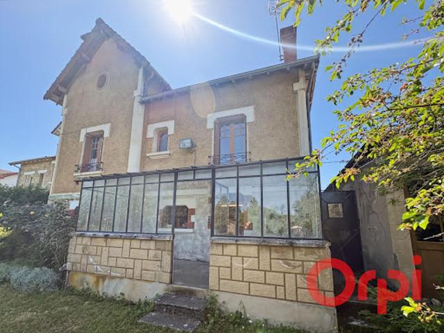 Maison vente à Saint-Amand-Montrond, Saint-amand-montrond