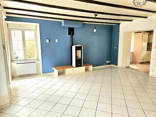 Maison vente à Avranches, Sacey