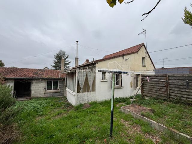 Maison vente à Compiègne, Cuts