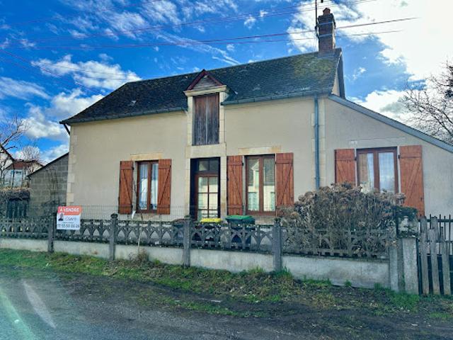 Maison vente à Saint-Amand-Montrond, La Chapelle-hugon