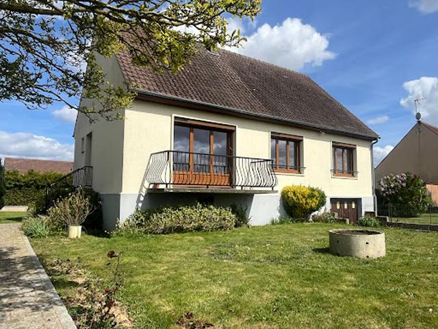 Maison vente à Senlis, Rully