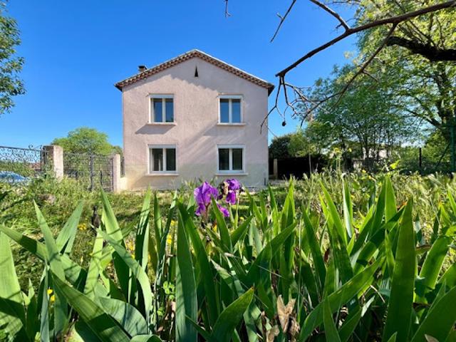 Maison vente à Nîmes, Collias