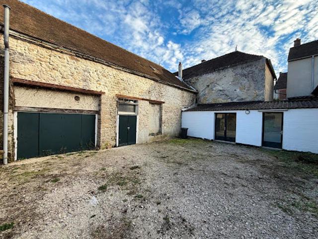 Maison vente à Fontainebleau, Nanteau-sur-lunain