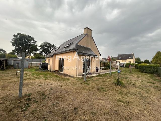 Maison vente à Kerouieck, Plounévez-Moëdec