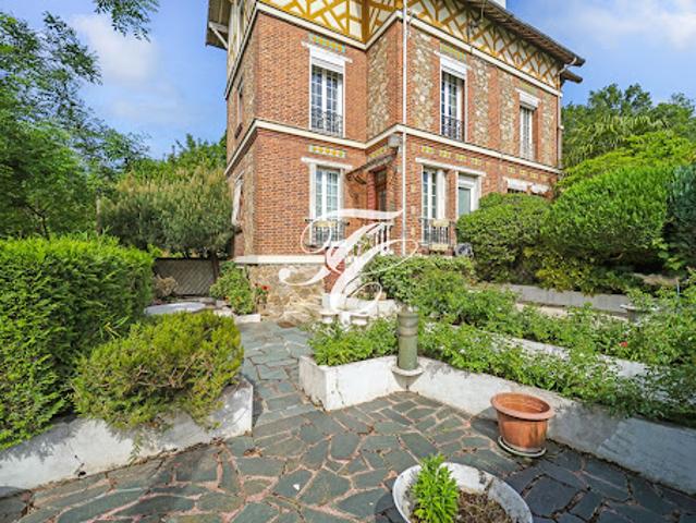 Maison vente à Nanterre, Vaucresson