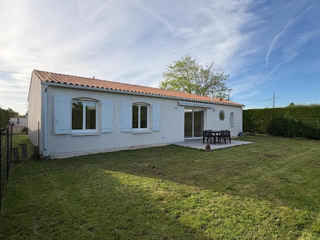 Maison vente à Saintes, Saint-georges-des-coteaux