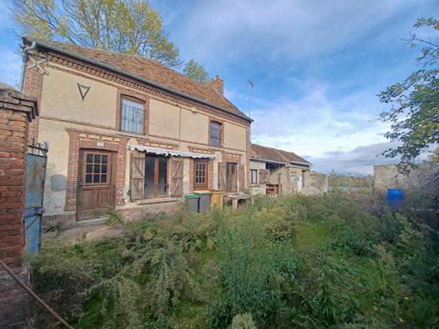 Maison vente à Dreux, Serville