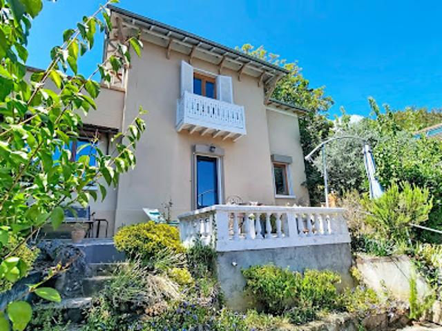 Maison vente à Écully, Rhône