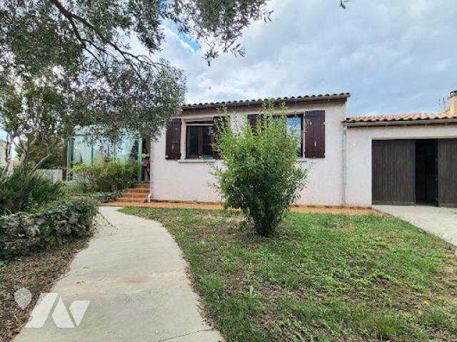 Maison vente à Pierrelatte, Guadeloupe