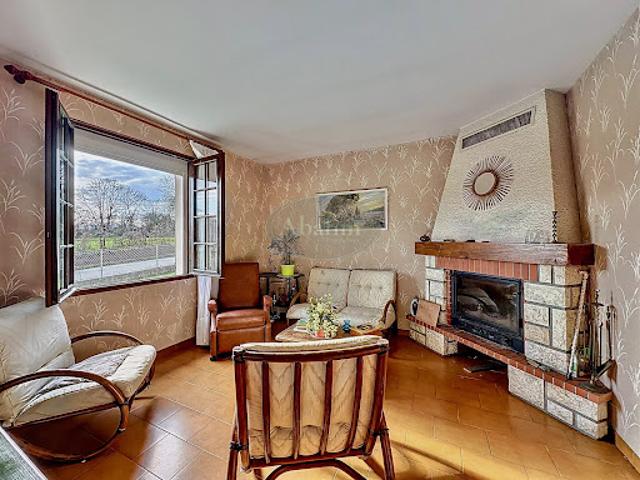 Maison vente à Bagnères-de-Bigorre, Arné