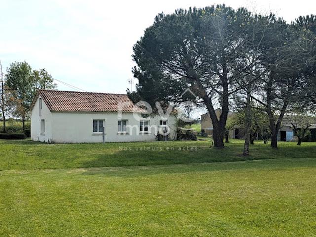 Maison vente à Nantes, Lège
