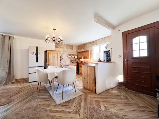 Maison vente à Les Donzeaux, Saint-Bonnet-en-Bresse