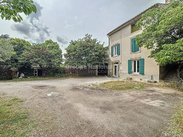 Maison vente à Sainte-cécile-les-vignes