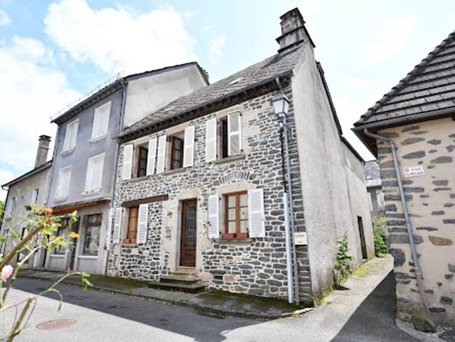 Maison vente à Mauriac, Pleaux