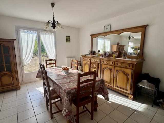 Maison vente à Le Neuillon, Noyers