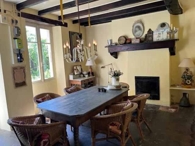 Maison vente à Confolens, Nouvelle-Aquitaine