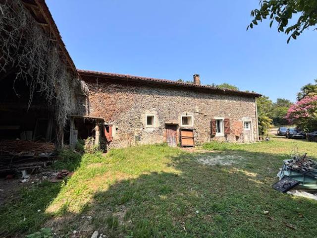 Maison vente à Oloron-Sainte-Marie, Saint-pé-de-léren