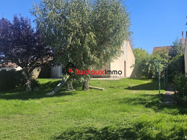 Maison vente à Esmoles, Arpajon-sur-Cère