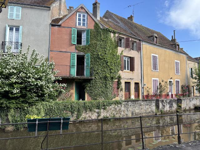 Maison vente à Charolles