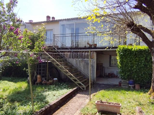 Maison vente à Saint-Jean-d'Angély, Saint-denis-du-pin