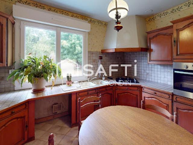 Maison vente à Saint-Jean-d'Angély, Saint-jean-d'angély