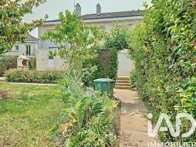 Maison vente à Angers, Sainte-gemmes-sur-loire