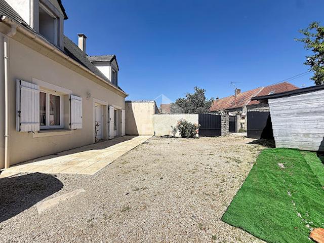 Maison vente à Étampes, Chalo-saint-mars