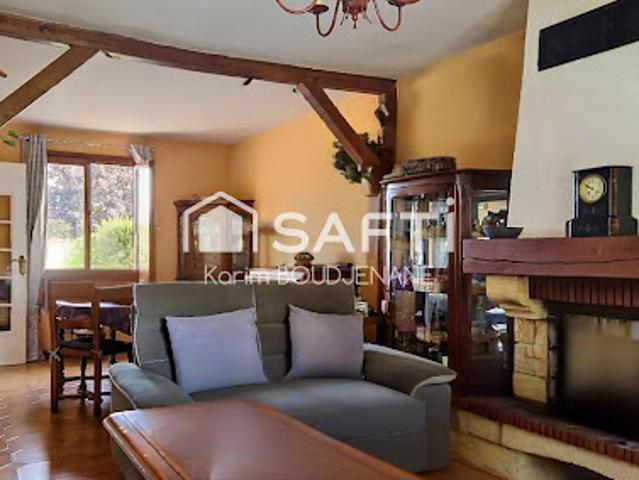 Maison vente à Château Rouge, Cauvigny
