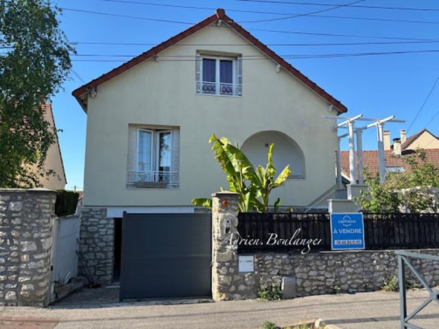 Maison vente à Évry, Varennes-jarcy